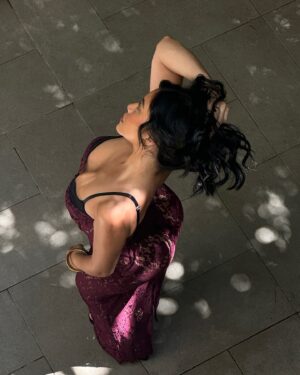 Julia Kelly Instagram - Like 🍷