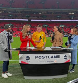 Julie Foudy Instagram - Wembley Stadium. 78,346. USWNT vs England. For a FRIENDLY. Largest crowd ever to watch a women’s friendly. Love when I get to live these moments in women’s soccer history from a really good seat. 🙏🏼 Nothing better than pitchside at Wembley. A little flavor if you missed. Plus a huge shout out to our larger TNT Sports team for rocking a 80 minute pregame show and 30 min post game as well. Love our squad! (Finally, let’s not forget our best photographer AND reporter @melissaortiz5… she does it all.)