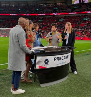 Julie Foudy Instagram - Wembley Stadium. 78,346. USWNT vs England. For a FRIENDLY. Largest crowd ever to watch a women’s friendly. Love when I get to live these moments in women’s soccer history from a really good seat. 🙏🏼 Nothing better than pitchside at Wembley. A little flavor if you missed. Plus a huge shout out to our larger TNT Sports team for rocking a 80 minute pregame show and 30 min post game as well. Love our squad! (Finally, let’s not forget our best photographer AND reporter @melissaortiz5… she does it all.)