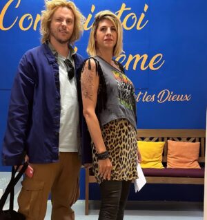Juliette Tresanini Instagram - Ce soir à 21h10 sur @france3 Enquête parallèle de @stephaniepillonca avec les merveilleux @jbshelmerdine et @florence.pernel ! Si tu veux me voir en léopard couverte de tatouages, c’est ce soir ou jamais ! 
#sapecommejamais