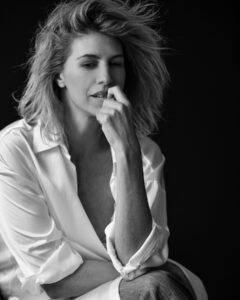 Actress Juliette Tresanini HD Photos and Wallpapers December 2024