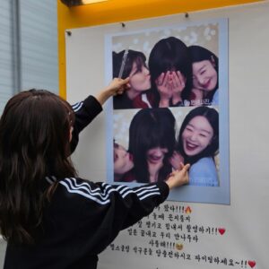 Jung Eun-ji Instagram - 소희야지연아땡큐!!!
#지구오랜만!!#술도녀즈