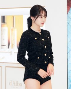 Actress Jung Hye-sung HD Photos and Wallpapers January 2025