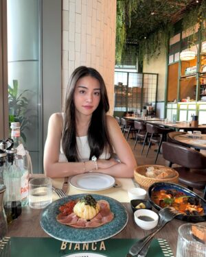 Juthapich Indrajundra Instagram - 27👧🏻🎂