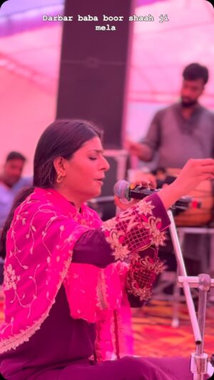 Jyoti Nooran Instagram - 