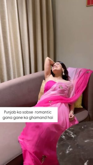 Jyotica Tangri Instagram - Jinne saah ditte rab ne❤️🪽

#Jyoticatangri #jtsongs @its_ninja @jaidevkumar_jd @urshappyraikoti
