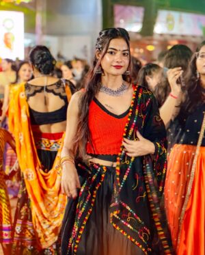 Kajal Sharma Instagram - ❤️✨
.
.
.
.
.
.
#explore #navratri #navratrispecial #garbanight #dandiya #mumbai #fyp