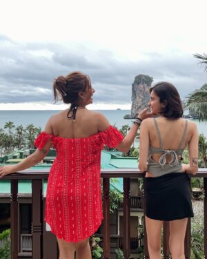 Kanupriya Gupta Instagram - This trip to Thailand was super super special and for that we would love to thank @travalotofficial . ♥️ Your team made  my baby sister’s @supriyaguptaa first international trip so special, they made sure that we had the time of our lives. 
since we all lead such busy lives, it’s so helpful when you have an awesome team that can execute a vacation so beautifully. 

The best part about @travalotofficial is that you can tell them what you like and dislike and they will keep that in mind when customising your trip for you and your family. 

Thank you for creating such amazing memories for us 🫰🏽🥰♥️