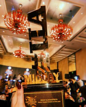 Kanupriya Gupta Instagram - 🏆 Iconic Couple Creator of the year 🏆

There is no better feeling in the world than seeing your hard work, being appreciated that two in the form of an award. 😍 
It is because of your incredible love, support and encouragement that we are here today and have become the best couple creator in INDIA🇮🇳 You guys are ICONIC!!

Also a big thank you to our family and friends for supporting us and always having so much faith in us….♥️
 And a very special thank you to the whole team at @cloutpocketaces without whom we wouldn’t be here today 🥳

Thank you @middayindia for making this possible! ♥️

#soICONIC #RoKan
