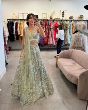 Karen Fukuhara Instagram - Celebrating Anna & Ami at their Indian x Chinese wedding 🎊💍 It was a beautiful marriage of both cultures - thank you for allowing me to learn about your traditions and witness your love!

Tremendous thanks to my childhood friend, Aisha, who is a total boss and opened up her own Indian clothing company KYNAH. She went above and beyond by getting not one, but two dresses sent for me all the way from India AND getting them tailored! Whether you’re the bride or a wedding guest, @shopkynah will make sure you’re set! The dresses were absolutely STUNNING✨ I mean…the sparkle…the train🥹 I still dream about them. Thank you so much Aisha❤️