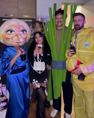 Karen Fukuhara Instagram - Happy Halloween from your humble servant, Sober Sister✝️⛪️