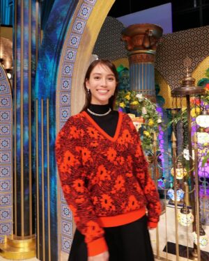 Karen Takizawa Instagram - 今週のさんま御殿見てくださった方ありがとうございました〜♡

初めてのオモウマさんとのコラボさんま御殿でしたが、オモウマさんからの出場者さんがおもしろすぎて、ついつい見てしまってました😂

あんな面白くて、美味しいご飯をたくさん優しいお値段で作ってくださるなんて、どれだけ素晴らしいかが言っただけでもわかると思います🥹

ほんとうに人様の空腹を笑顔に変え出すお仕事は素敵ってあの日思ったことを忘れません。

私なんかの食べを話す場合じゃなくて、
もっと店主さんのお話ききたくなっちゃいました🍝♡

素敵な会にお招きいただきありがとうございました💓
