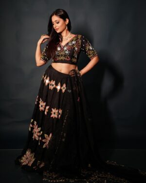 Karishma Sawant Instagram - Clearing Drafts