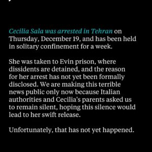 Kasia Smutniak Instagram - In questi casi ci sentiamo completamente impotenti . Ma una cosa possiamo fare , far girare la notizia , far sapere a più persone possibili di Cecilia . La seguo dall’inizio del suo percorso . Una giornalista italiana che in questo momento è detenuta in un carcere iraniano .  Con il fiato sospeso #freececilia @ceciliasala
