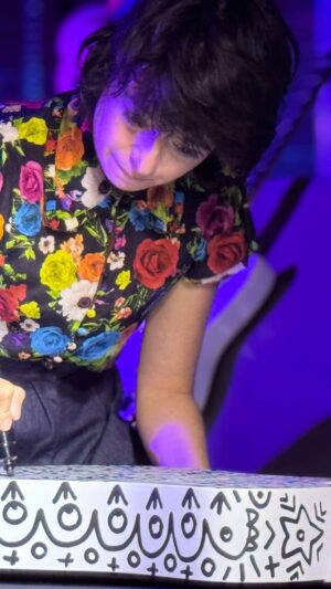 Kate Micucci Instagram - Wait for it… and then wait for some art on guitars! I had a great time last night drawing on guitars to be auctioned off for a wonderful cause! My dear pal @greggrunberg put together an incredible night for @tscalliance and @talkaboutitorg #starwars #darthvader #artforacause (video by @soulfulwarriorcollective and photos by @debearlook)