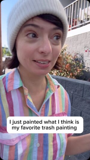 Kate Micucci Instagram - Good wishes for a Happy New Year from me to you and to whoever picked up the art I left in the alley. 💫