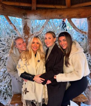 Kate Wright Instagram - A fun few weeks ✨