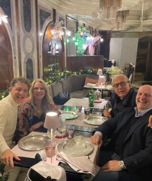 Katherine Kelly Lang Instagram - Such a beautiful square, Piazza Del Rotonda! The Pantheon is so magical at night! You can see the beauty in Roma all around you. And thank you @ristorantedirienzo for the most delicious dinner with @c.marazziti , @andrea.quattrini.7 , #RobertoBessi ⭐️🙌🏻
