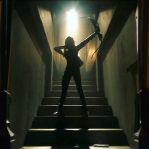 Katherine McNamara Instagram - 💚We did not fail this city.💚 The series finale of #SupermanandLois airs tonight @theCW. Congrats @tylerhoechlin @bitsietulloch and the whole @cwsupermanandlois team. The #Arrowverse will live on in our hearts forever.

The shows may be finished, but the legacy continues. I couldn’t be prouder to be among these heroes. Thank you for letting me be a part of your stories, even for a little while. With love always, Mia Smoak-Queen — The #GreenArrow 💚🏹