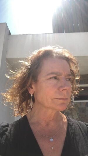 Katherine Salosny Instagram - Te esperamos en @peluqueriaorganicaocs en Algarrobo, Santa Teresita 2175.
Ven a vivir la experiencia.
Agenda tu hora:
 56 9 8840 5235
 56 4 4357 6743