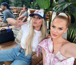 Kathryn Dennis Instagram - Cause I just wanna do country A$$ shit with my country A$$ friends 🤠