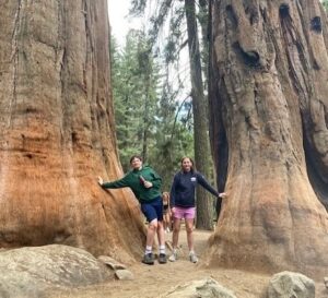 Katie Porter Instagram - There’s no place better to hike than our beautiful national parks!

Californians are lucky to have so many of these treasures in our backyard, so whether you went for a stroll through the sequoias or trekked through the desert, I hope you enjoyed #NationalHikingDay.