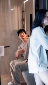 Actress Katy Kung HD Photos and Wallpapers January 2025