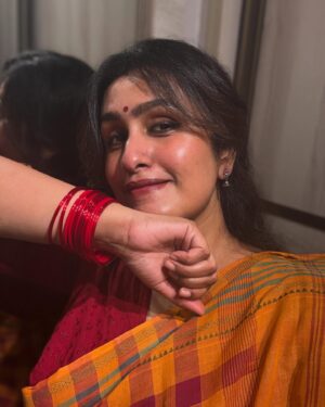 Kavitha Nair Instagram - 22-12-2024 ❤️ 

More than a week since I turned a year older. Yet to reply most of you who wished me on that day here. Thank you for remembering ❤️ 

I mean, truly sincerely appreciate writing to me.. Hope you all had a wonderful X’mas ❤️