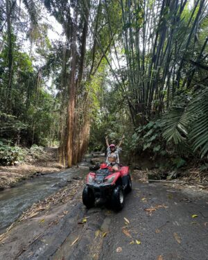 Kavya Thapar Instagram - A Day full of Adrenaline! Yaaasss Bali 📍🏖️
Bali with @desh.videsh.in