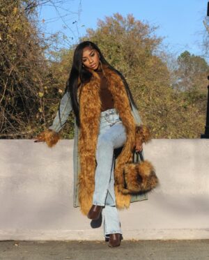 Kaychelle Dabney Instagram - Can I come over ? 

@FashionNova