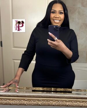 Kelly Price Instagram - Happy New Year!!! Make it a good one 
🍾🎊🍾
💄💋 @makeupbymarnelia 
Unit or as we call them 👑s : @kdthaslayer_ 
Wardrobe: My Closet

Occasion : My baby/My boyfriend for life/ My husband’s BornDay 12/31 NYE ain’t got nothing on him!!!!