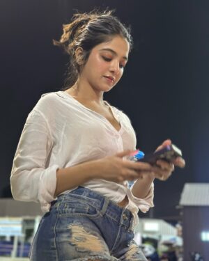 Khushi Dubey Instagram - Randomnesssss🧚‍♀️🌸♥️
#khushidubey #thailand