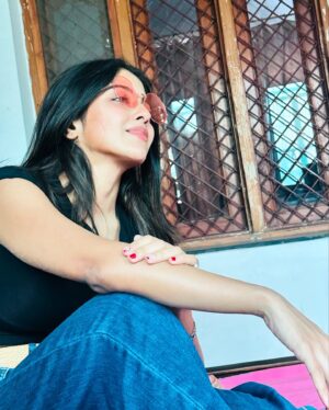 Khushi Dubey Instagram - Prayagraj diariesss🌸🌸🌸🌸
#pehlaadhyaay #1 

#hometown #love #peace #bornhere #everything #whereeverythingstarted
