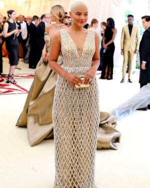 Kiersey Clemons Instagram - @hm   #metgala 🧚🏽‍♂️