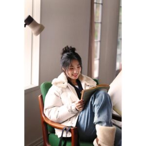 Kim Hye-yoon Instagram - 코닥코닥💛❤️
@kodakstyle_kr  #코닥
