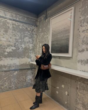 Kim Nam-joo Instagram - 권은비랑 데뜌🩷