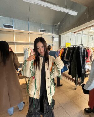 Kim Nam-joo Instagram - 권은비랑 데뜌🩷