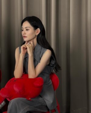 Kim Yoon-hye Instagram - ♥️🥝♥️