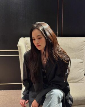 Kim Yoon-hye Instagram - ♥️🥝♥️