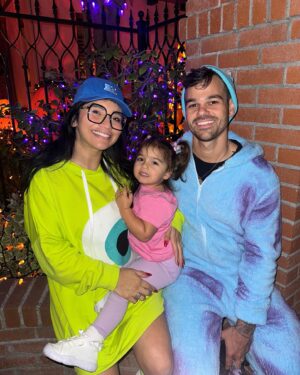 Kirstin Maldonado Instagram - Hausdo Fam Halloween 2024 🎃✨
with our little boo ❤️