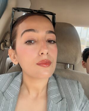 Kiwi Tandon Instagram - 🚗 🤳 last is my favorite ♥️

(Selfies, self love, portraits, car selfie, lipsticks, makeup influencer, makeup)
#cutepics #makeup #makeupinspo #lipsticks #selfmakeup #shades #outfitinspo #selfielove #selfies #weekendfun #indianinfluencer #chicstyle #styleinspiration #instacarousel #carousel #instapicsoftheday #iphonepics #iphone16promax #newpics #explore