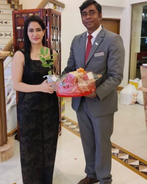 Komal Sharma Instagram - I was thrilled to be invited as a celebrity guest for the GRT cake mixing event! It was an absolute joy and so much fun. Thank you, dear Devanandsha @devanandshaofficial and the GRT team @grandbygrt 
for having me!
