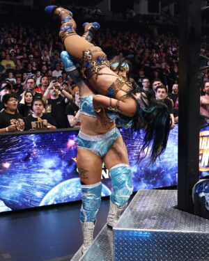 Kristen Stadtlander Instagram - The CEO @MercedesMone and @CallMeKrisStat met in an instant classic of a rematch for the TBS Championship!

Did you miss the #AEWWorldsEnd PPV? Order it right now!
🔗 allelitewrestling.com/aewonppv #aew #allelitewrestling