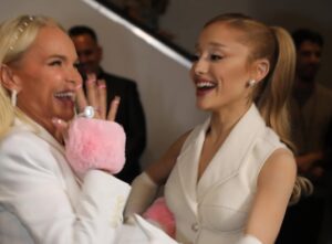 Kristin Chenoweth Instagram - Reminiscing… a round of applause for these 2024 moments!! ✨👏
