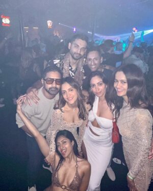 Krithika Babu Instagram - Birthday in Ibiza with an epic crew! This one will always be special 💖