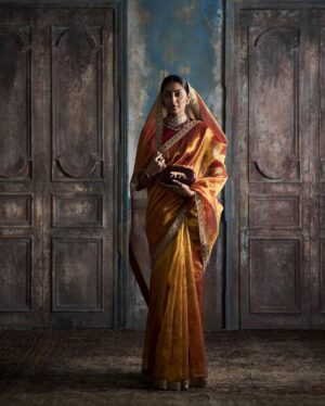 Krithika Babu Instagram - Sabyasachi Campaign August 2024
@sabyasachiofficial 
@tarunvishwaofficial
@sandhyashekar 
@miteshrajani
 #Sabyasachi #TheWorldOfSabyasachi #SabyasachiJewellery #SabyasachiAccessories #25YearsOfSabyasachi 
#krithikababu