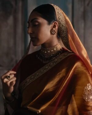 Krithika Babu Instagram - Sabyasachi Campaign August 2024
@sabyasachiofficial 
@tarunvishwaofficial
@sandhyashekar 
@miteshrajani
 #Sabyasachi #TheWorldOfSabyasachi #SabyasachiJewellery #SabyasachiAccessories #25YearsOfSabyasachi 
#krithikababu