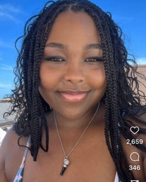Kym Whitley Instagram - Ryan Levert will be laid to rest today. Please keep this family in your prayers and all the families that are going through heartbreak during this holiday season. Ryan was a light to the world and always made us laugh on her podcast with her dad. We hold you in our hearts, Eddie and Raquel Levert and the whole Levert family. Make sure you tell your family and friends that you love them every day.❤️🙏🏽❤️ #ryanlevert #tooyoung #lupuswarrior💜