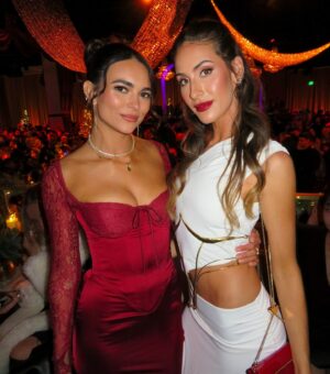 Kyra Santoro Instagram - Sleigh 🎅🏻🎄❄️