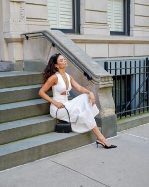 Kyra Santoro Instagram - I call this look “Upper East side mom on her way to get the kids from school.”